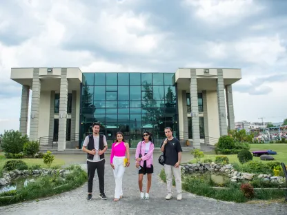Grigol Robakidze University (GRUNI) - Gallery Image