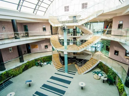 Grigol Robakidze University (GRUNI) - Gallery Image